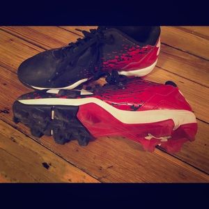 Like new Under Armour Baseball Cleats